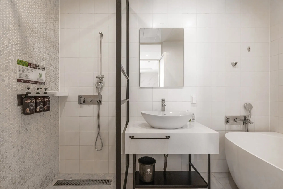 February Hotel The Signature Dongseongro