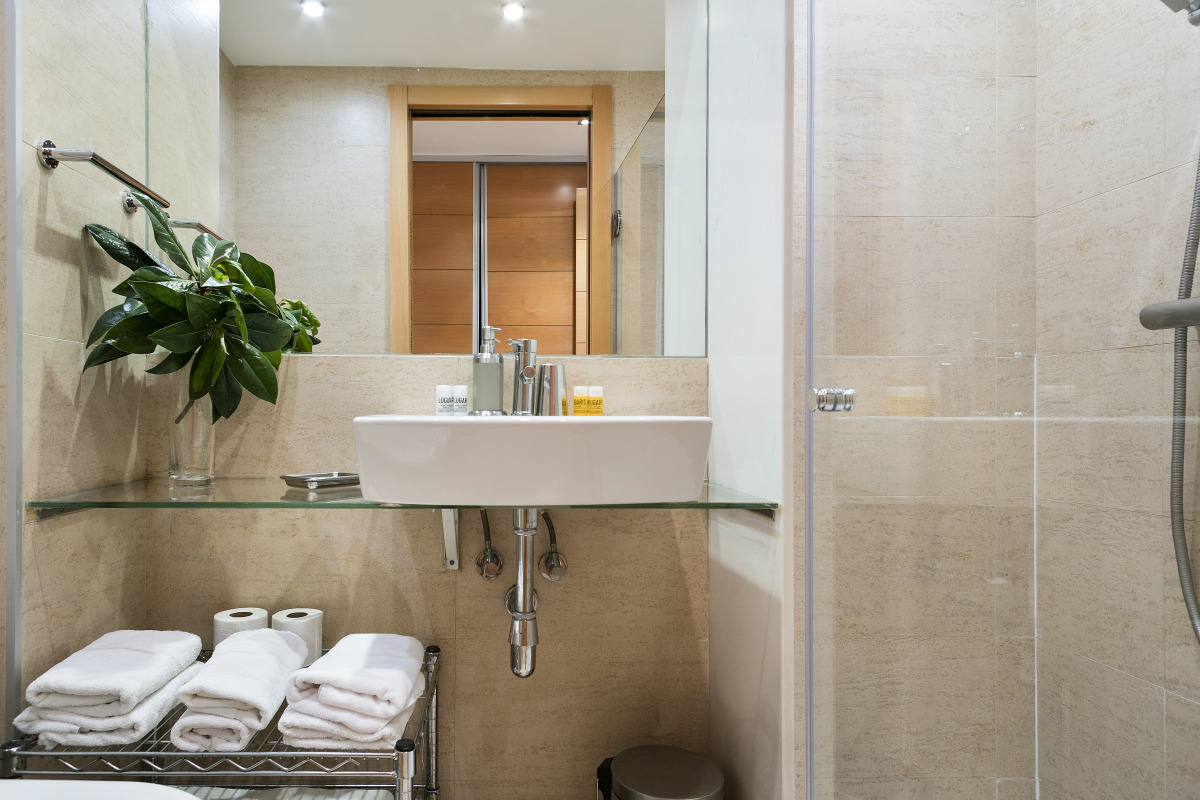 Lugaris Rambla - Apartments