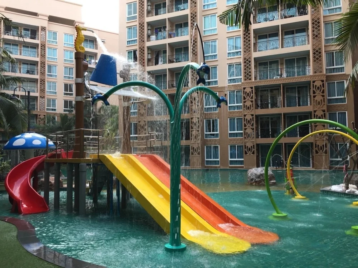 Atlantis Condo Resort Jomtien by EVT