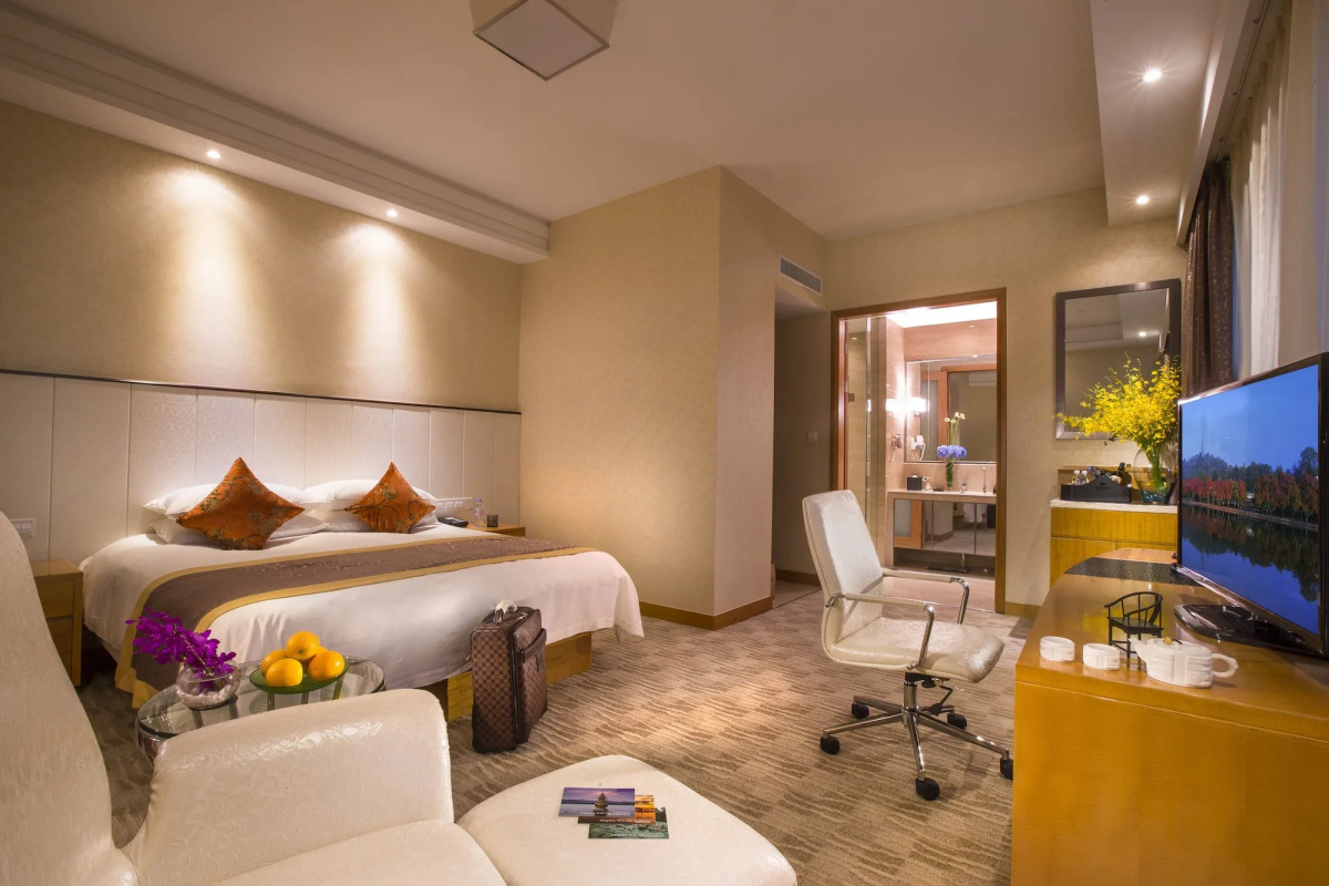 Huachen International Hotel