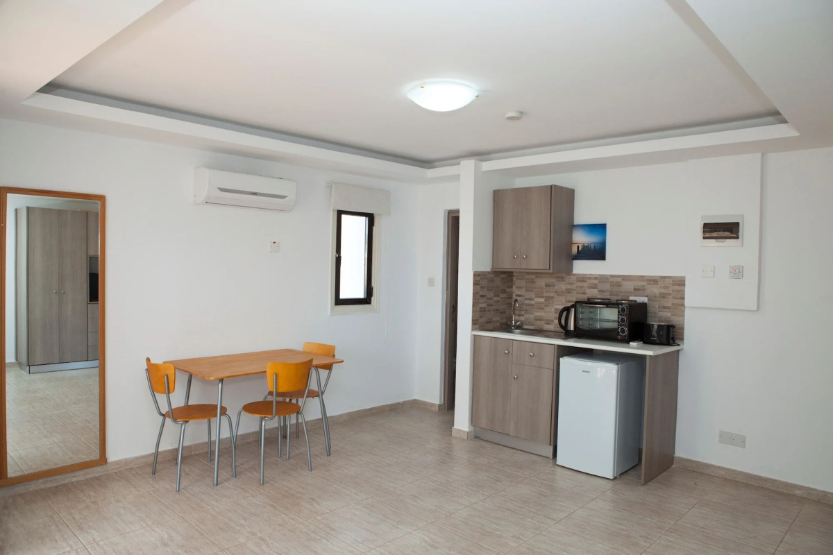 Alecos Hotel Apartments