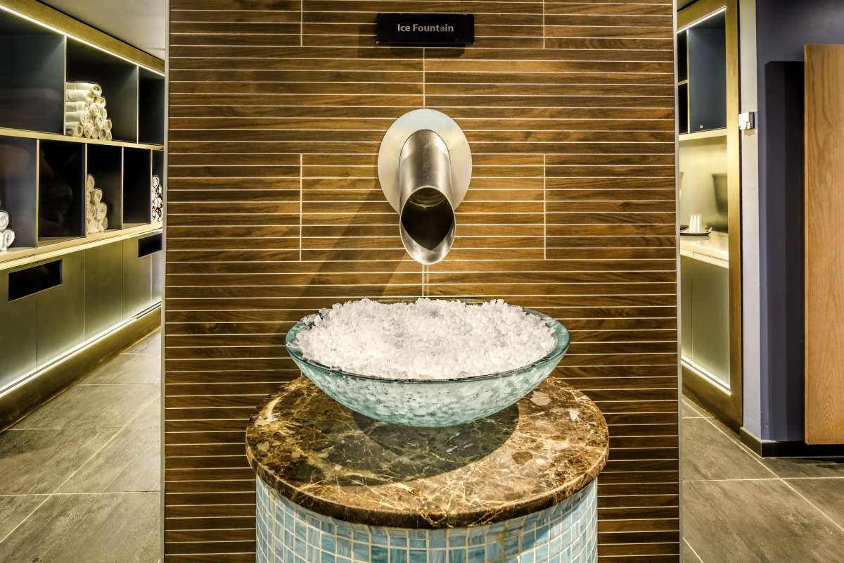 Отель Crowne Plaza Borjomi by IHG