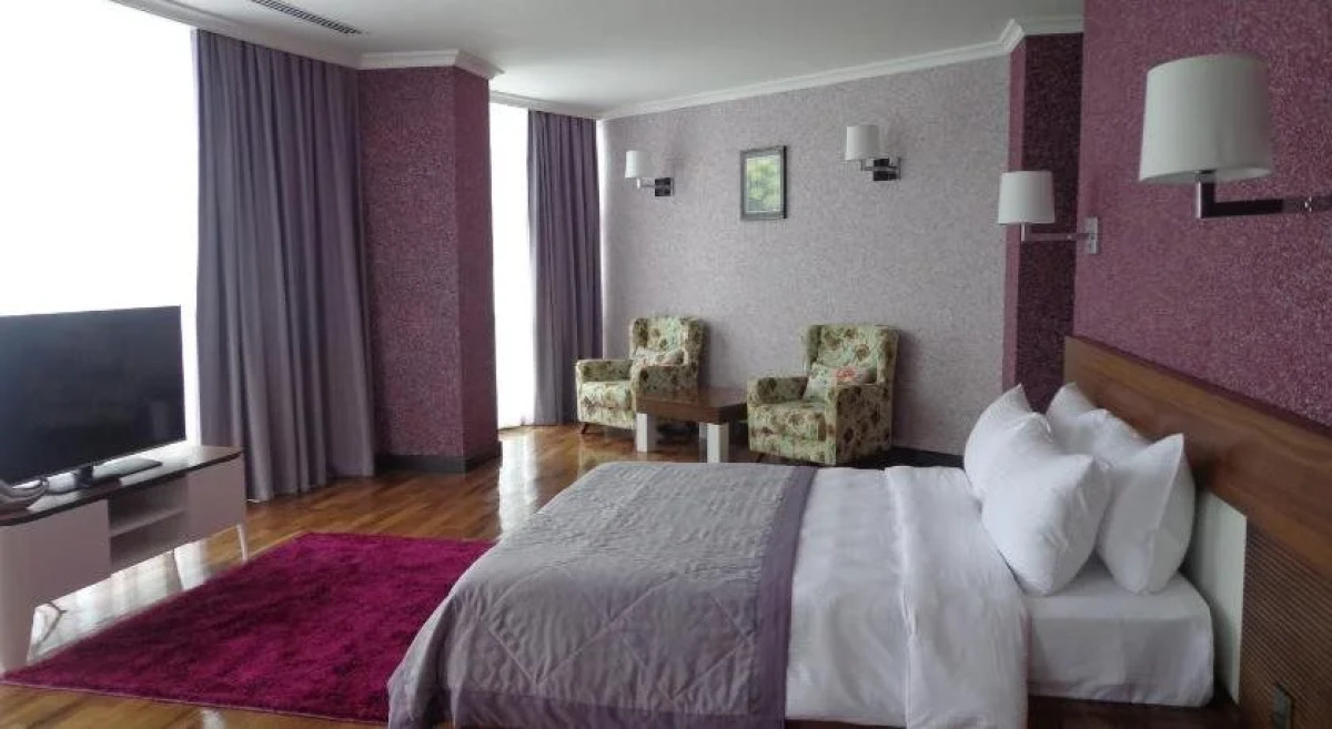 Agsaray Deluxe Hotel