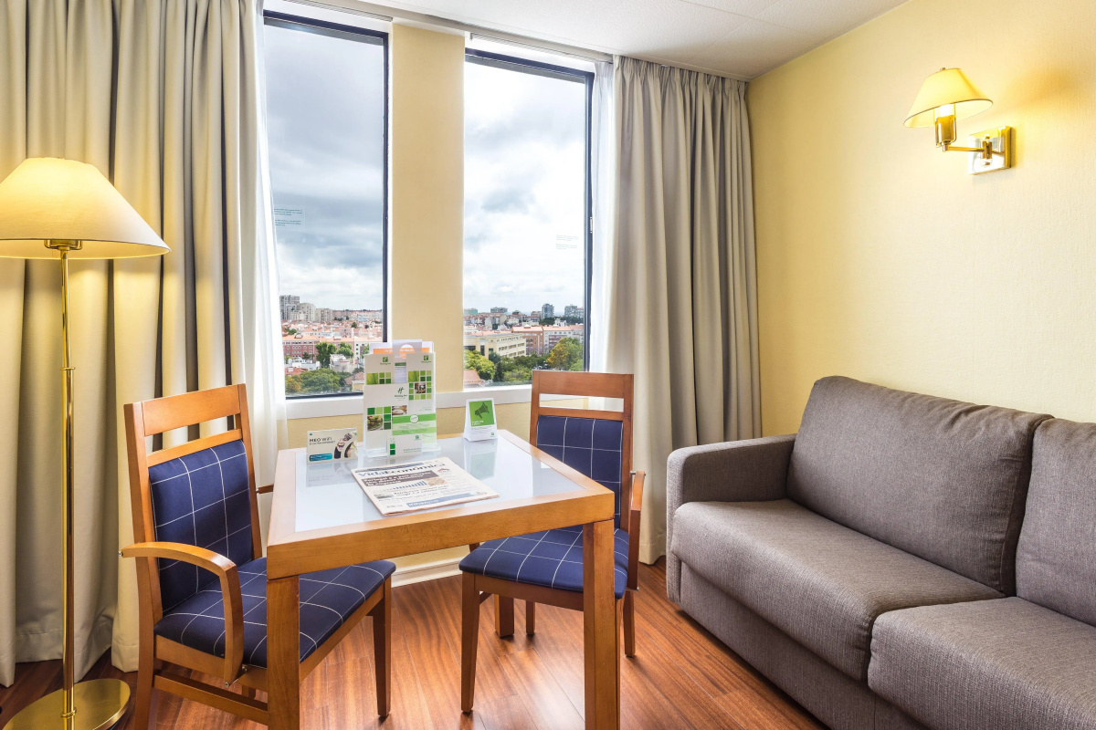Holiday Inn Lisbon by IHG