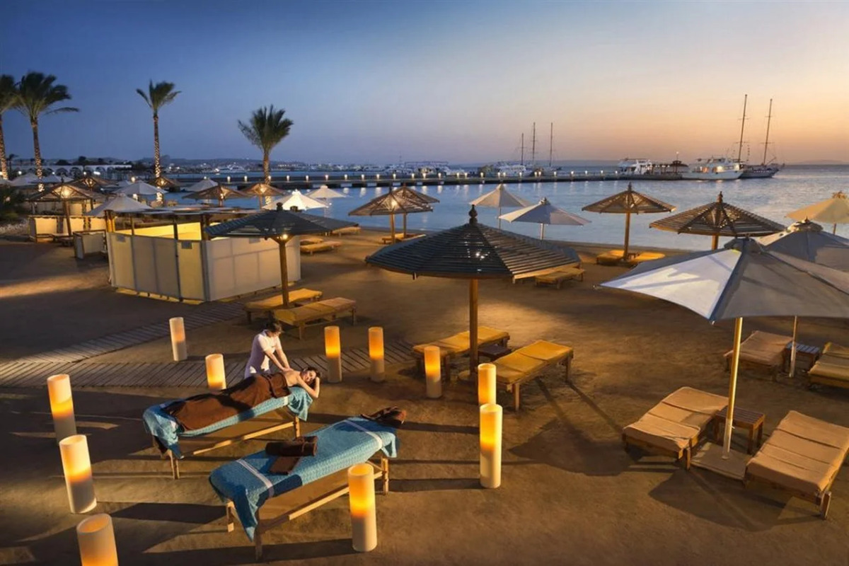 Steigenberger Al Dau Beach	