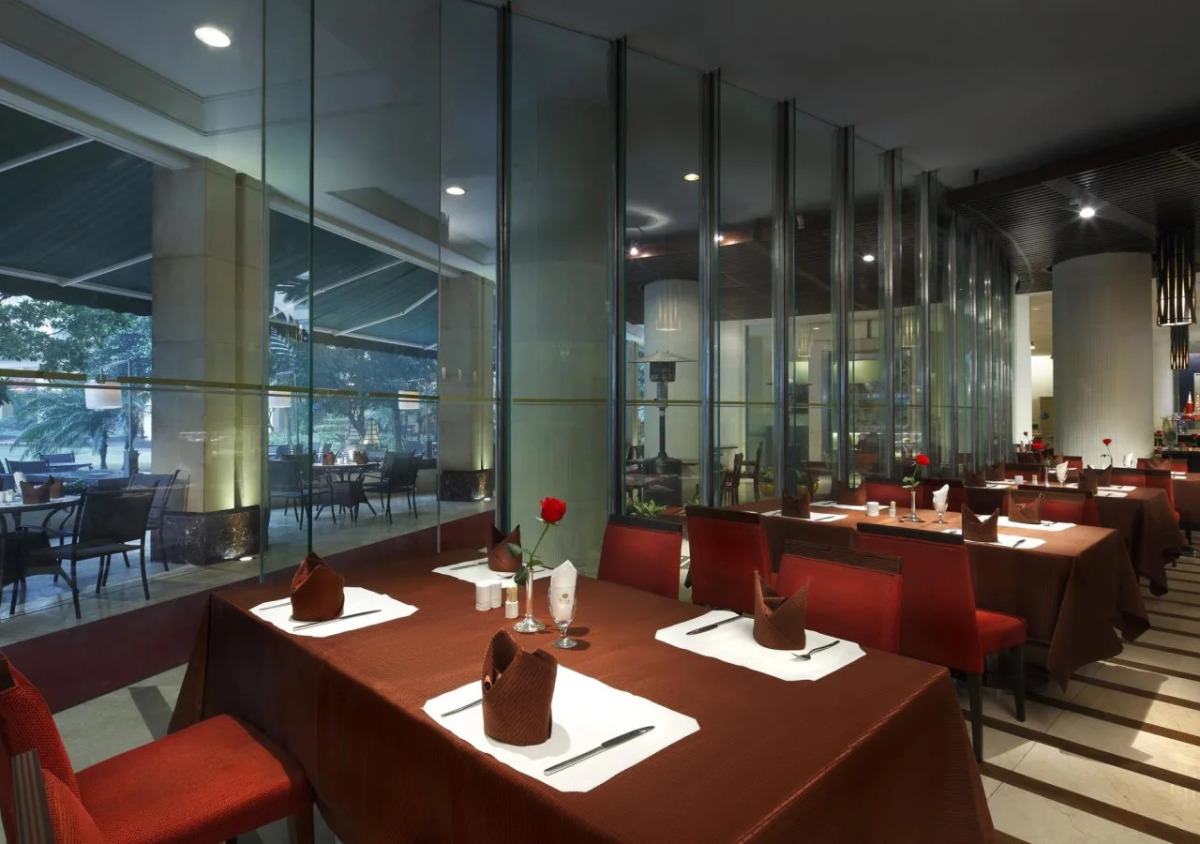 Dong Fang Hotel Guangzhou