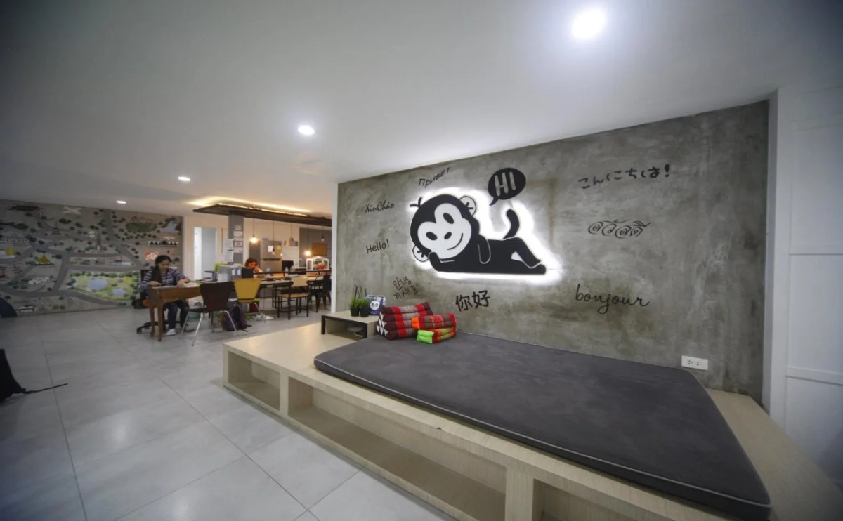 MonkeyNap Hostel