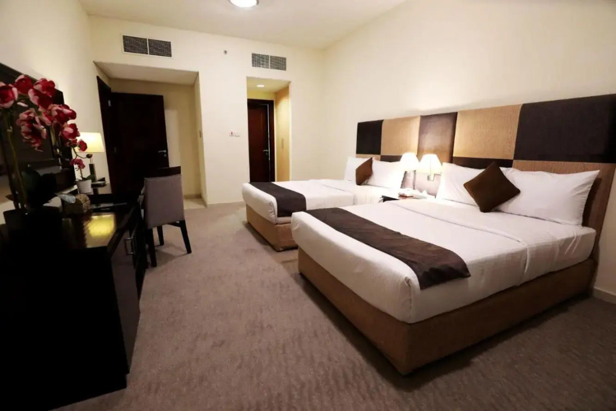 Parkside Suites Hotel Apartment