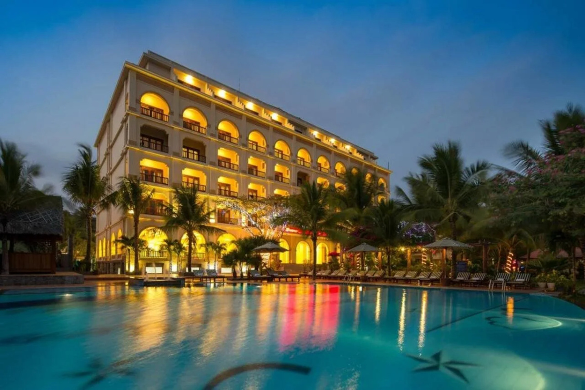 Sunny Beach Resort and Spa
