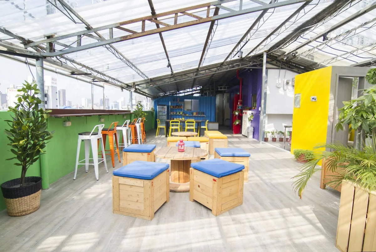 Uno Backpackers Inn