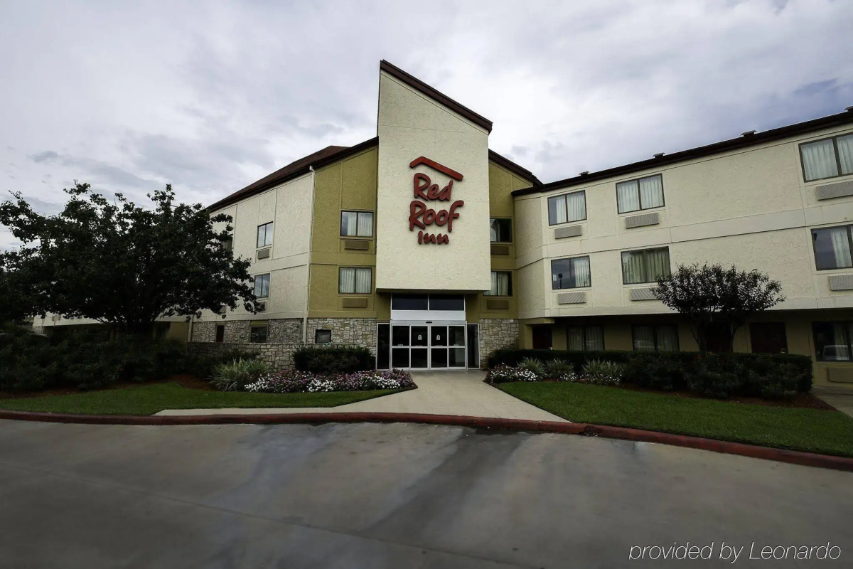 Red Roof Inn PLUS+ Houston - Energy Corridor