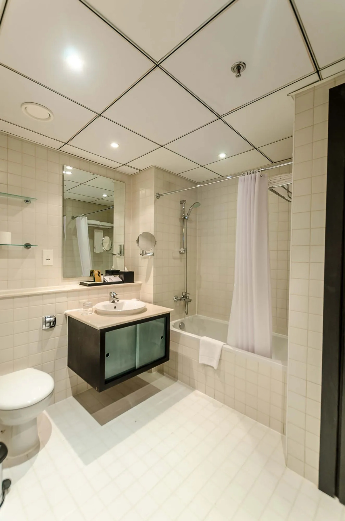 Nuran Marina Serviced Residences