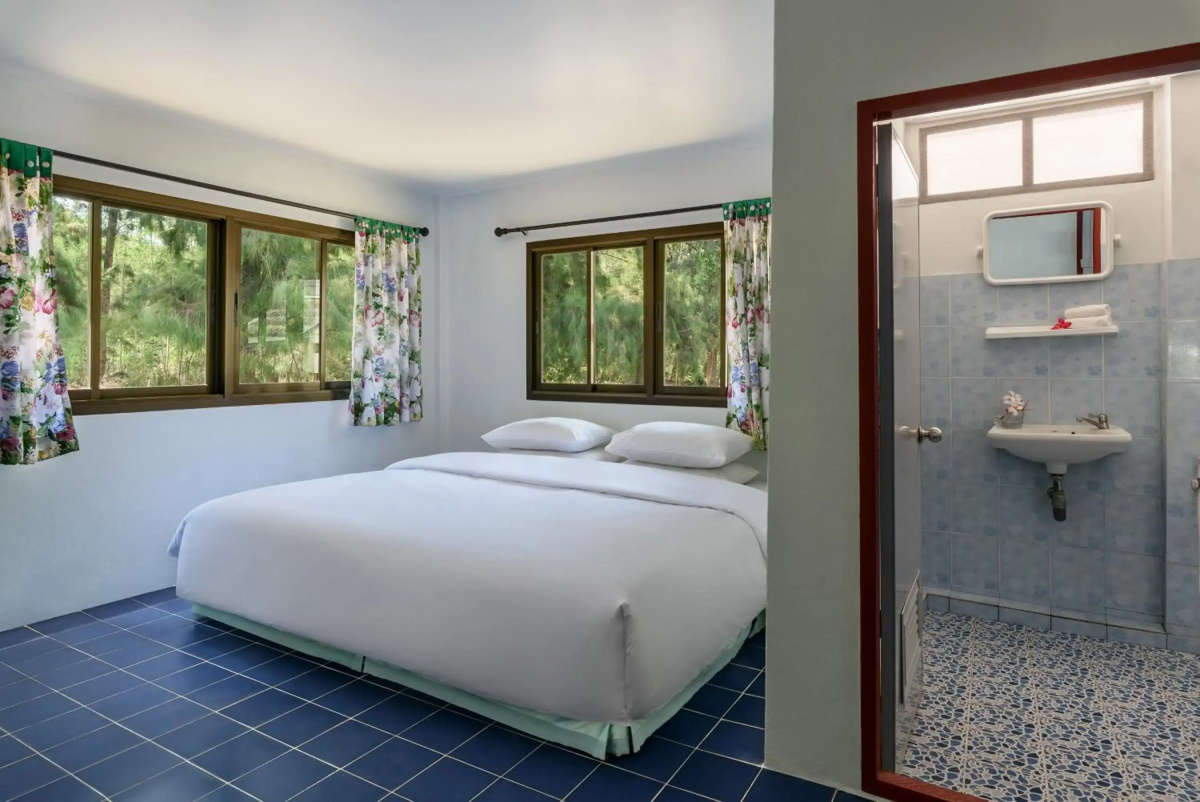 Seapine Beach Golf and Resort Hua Hin
