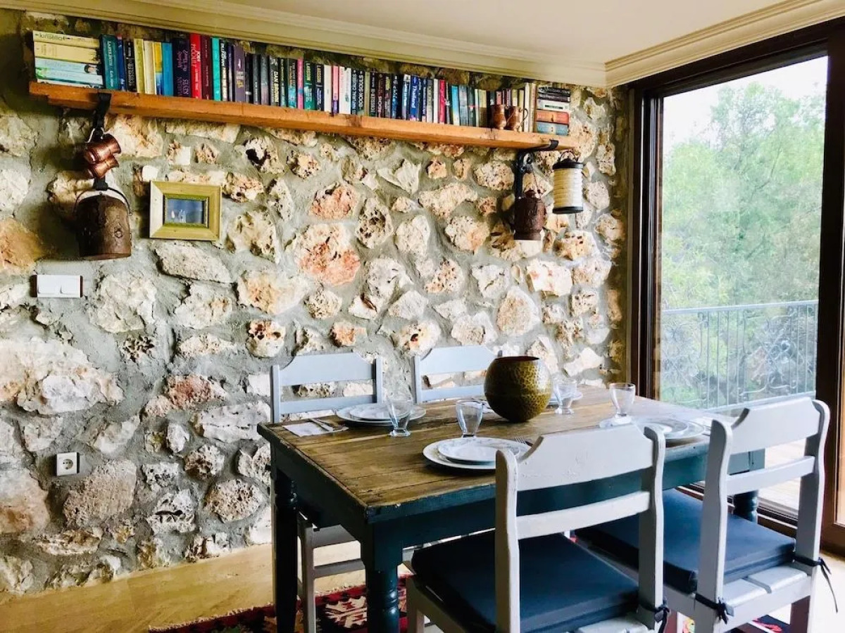 Kale Lodge - Adults Only