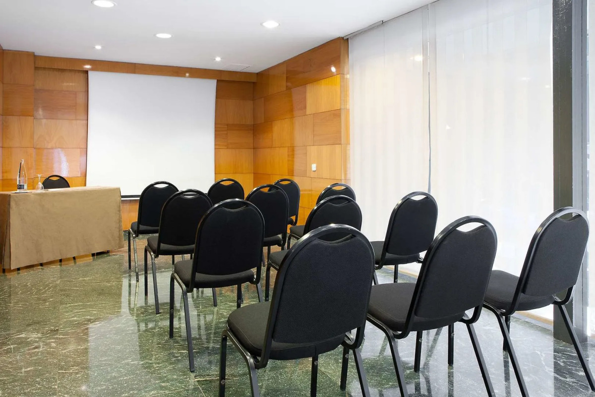 NH Barcelona Entenza