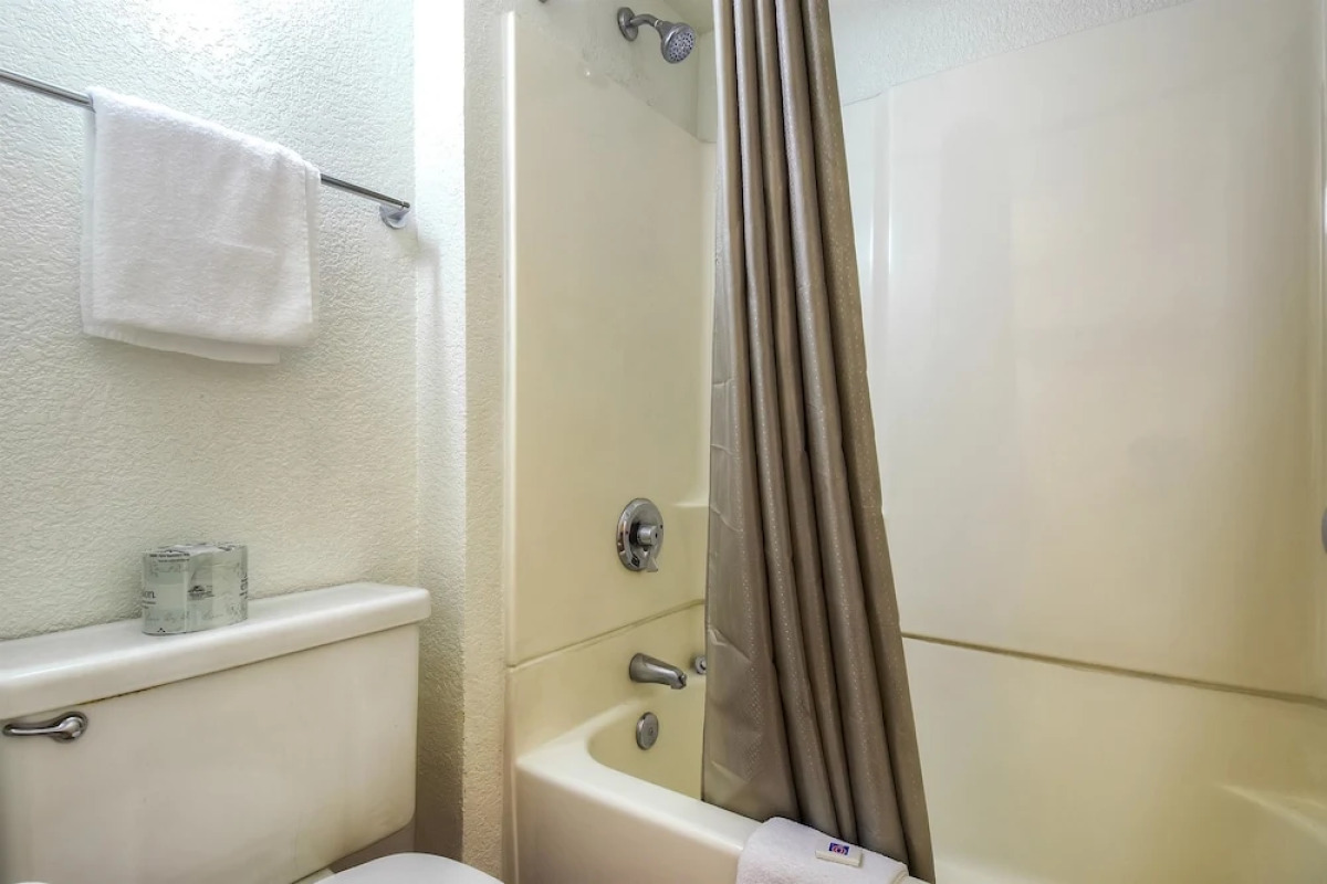 Motel 6 Los Angeles - Hacienda Heights