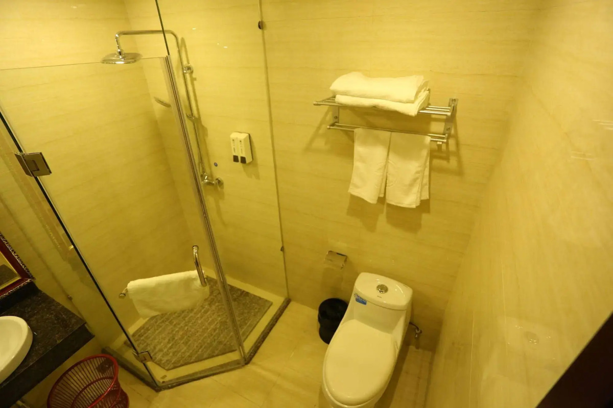 GreenTree Inn Guangzhou Baiyun International Airport Huaxi Road Express Hotel