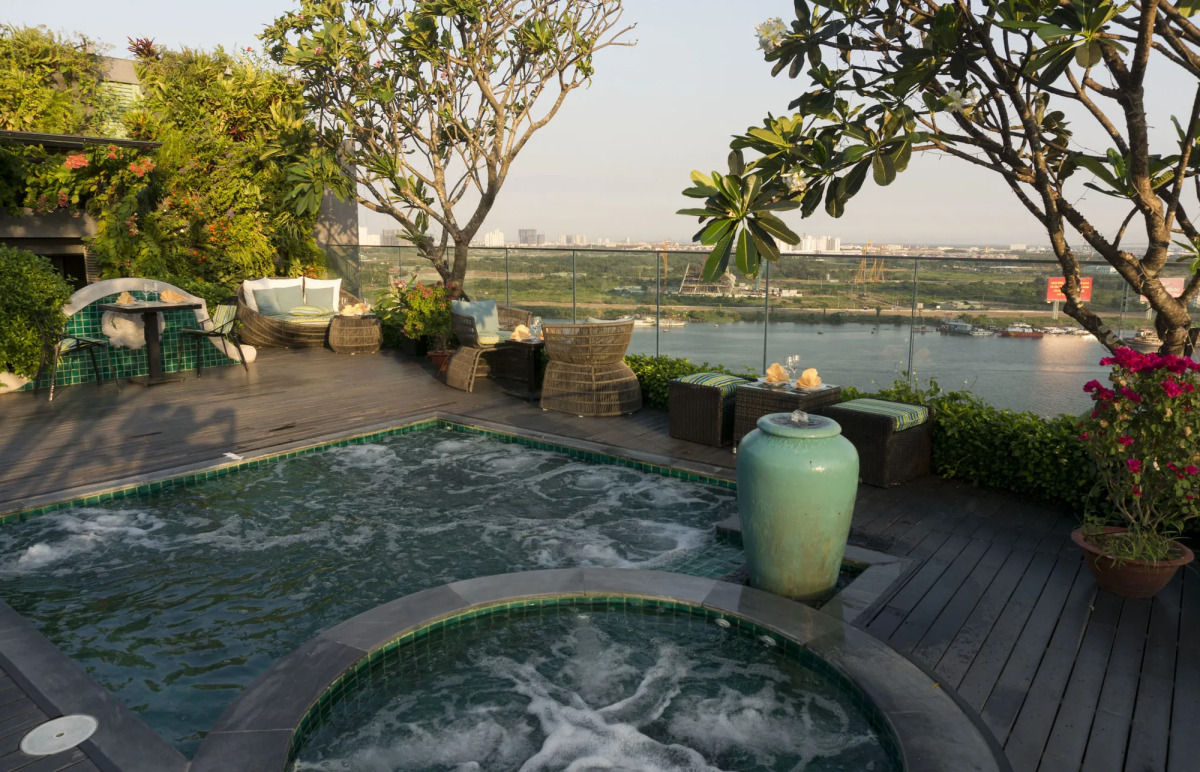 Silverland Jolie Hotel