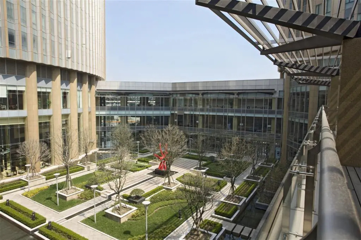 Sheraton Grand Shanghai Pudong Hotel & Residences