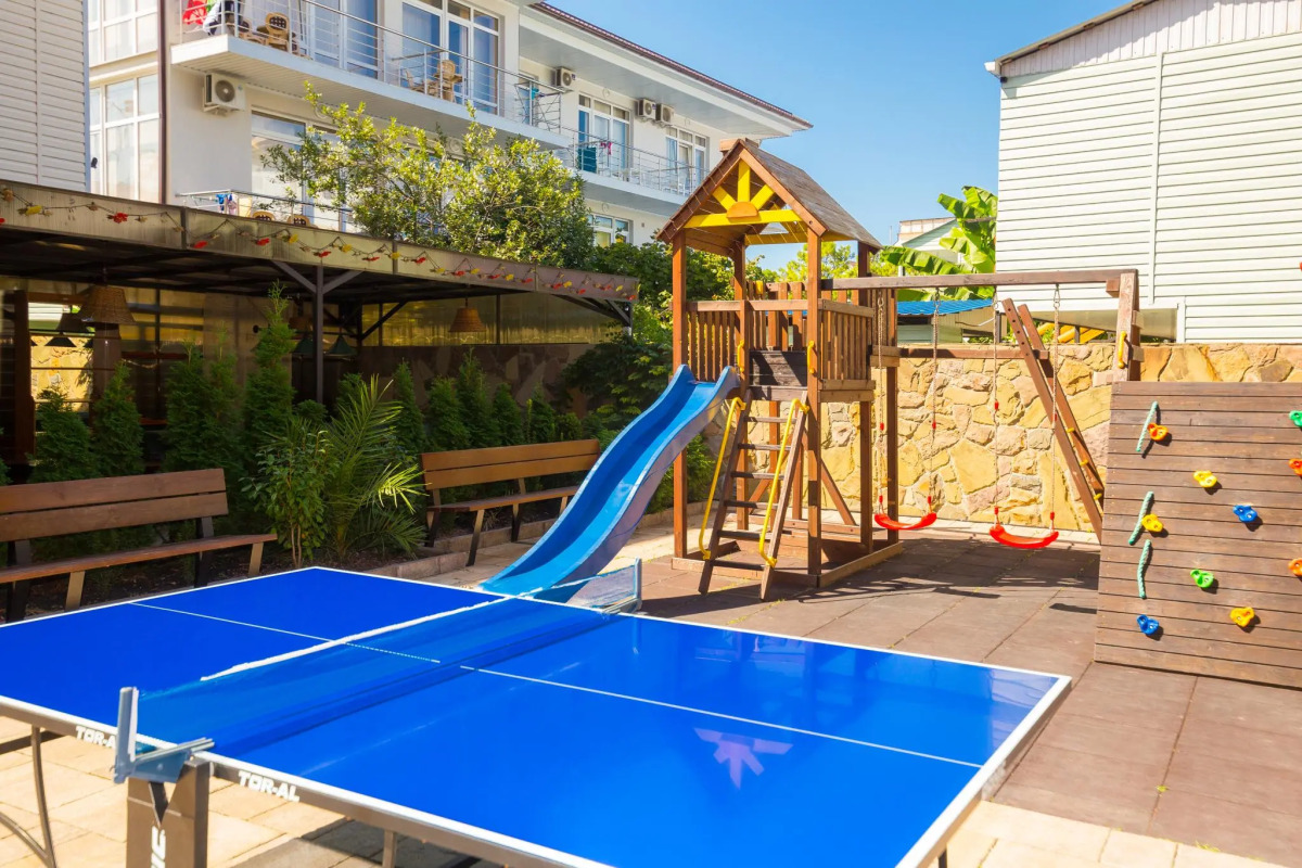 Отель Аллес