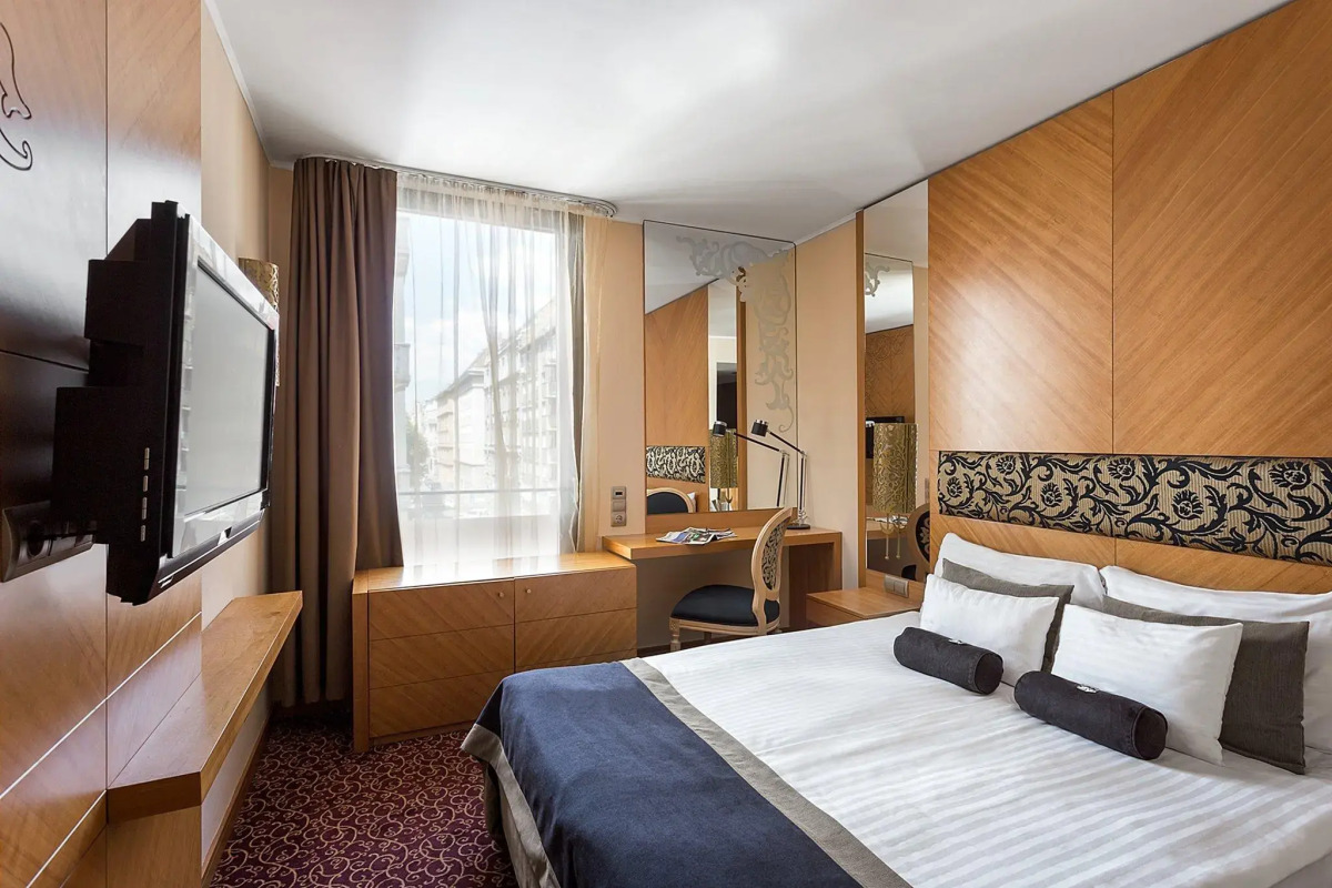 Отель Marmara Hotel Budapest