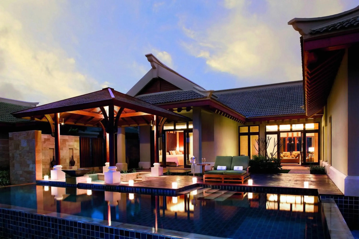 Отель The Ritz-Carlton Sanya Yalong Bay