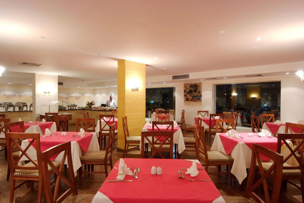 Falcon Naama Star Hotel