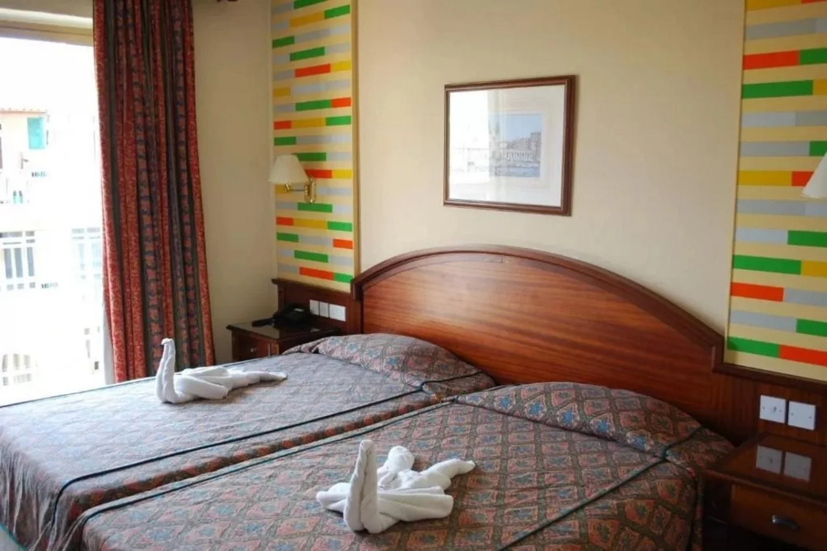 Blue Sea Bugibba Hotel & Apartments