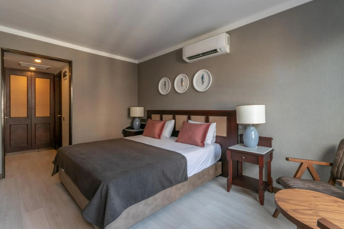Lara Park Hotel
