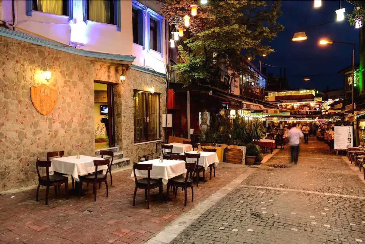 Kupa Pension Old City