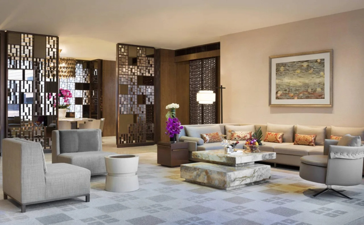 HUALUXE Shanghai Twelve at Hengshan by IHG