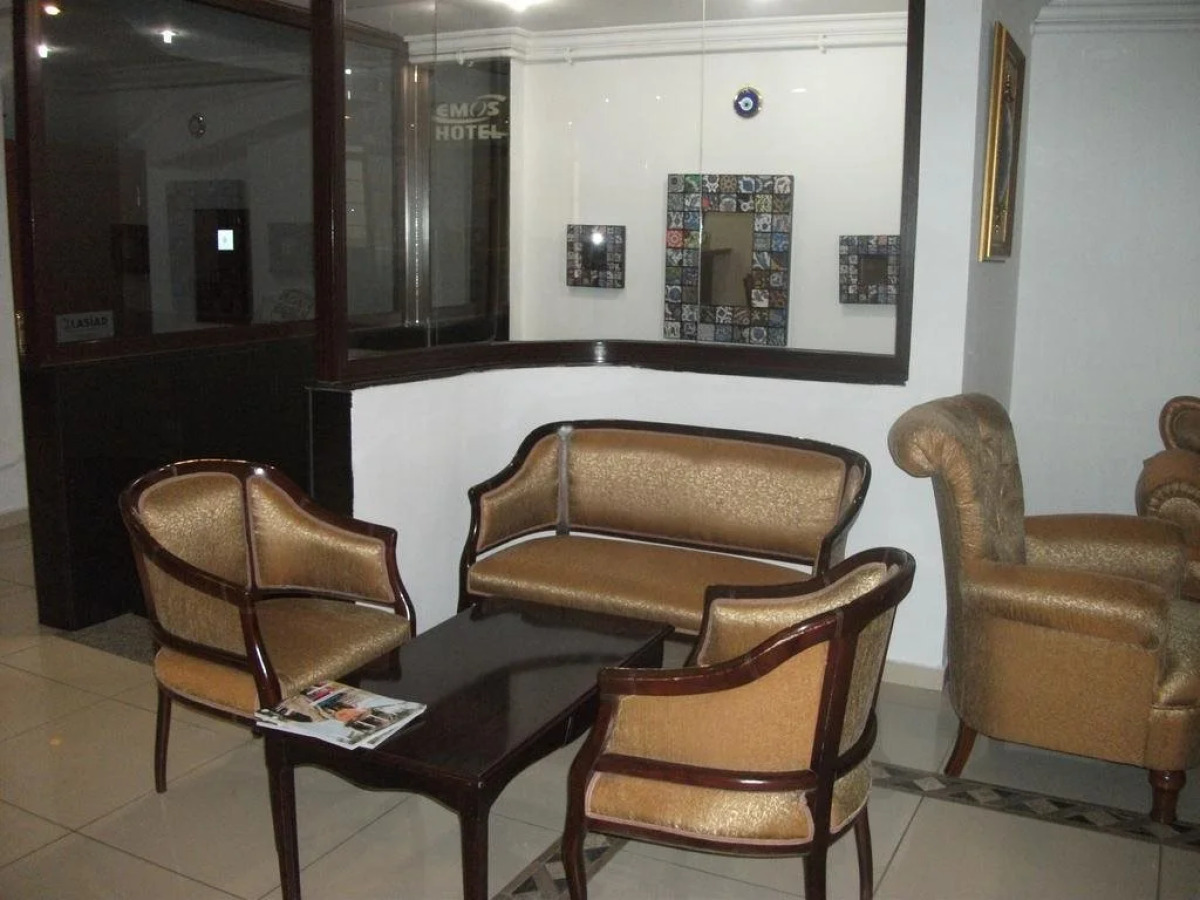 Emos Hotel