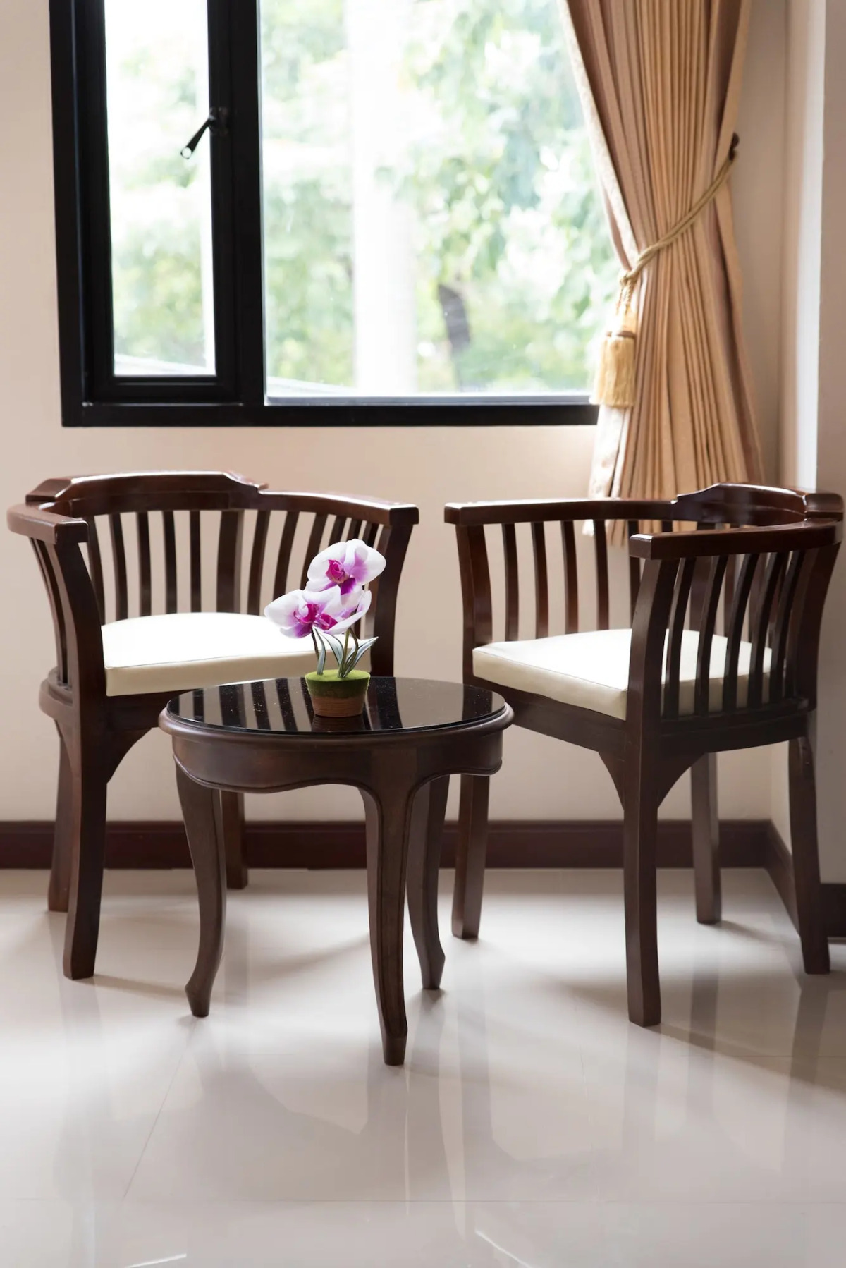 True Siam Rangnam Hotel