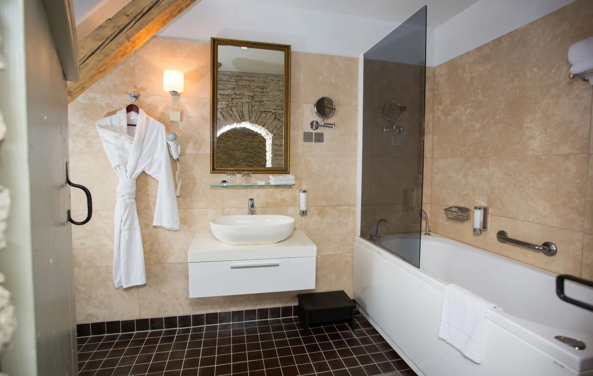 Загородный клуб и spa-центр усадьбы Вихула