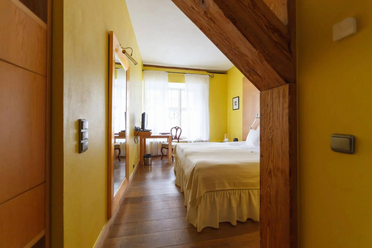 The Three Sisters Hotel