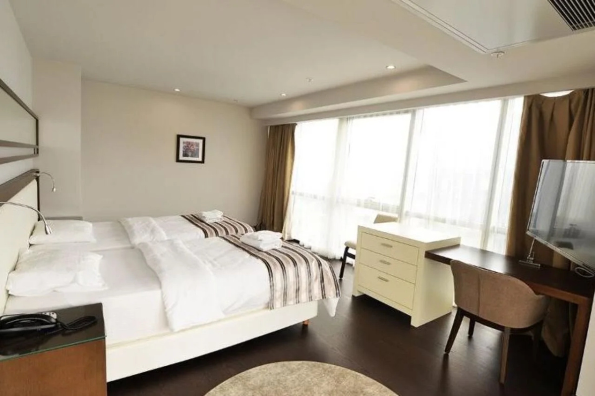 Mac Hotel Vazo Kule
