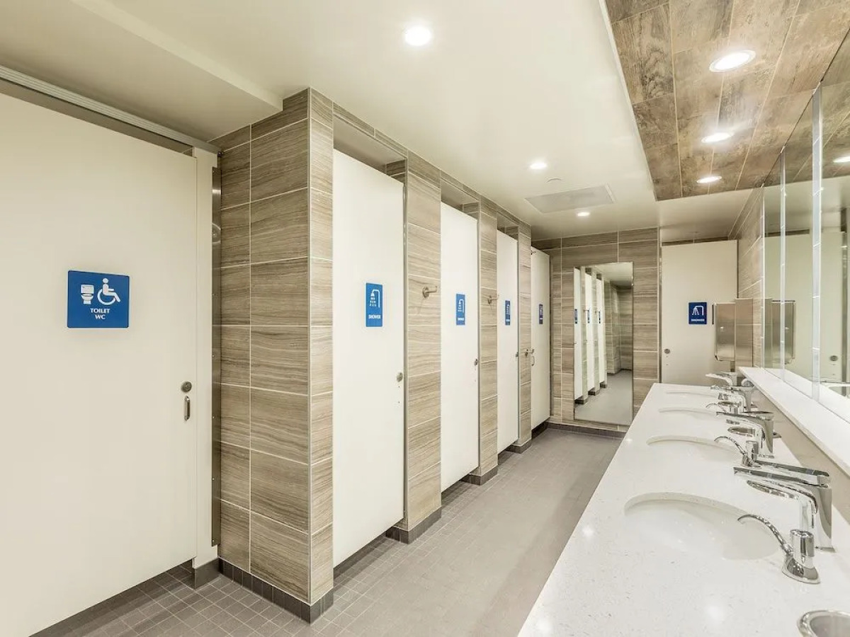 HI Los Angeles Santa Monica Hostel