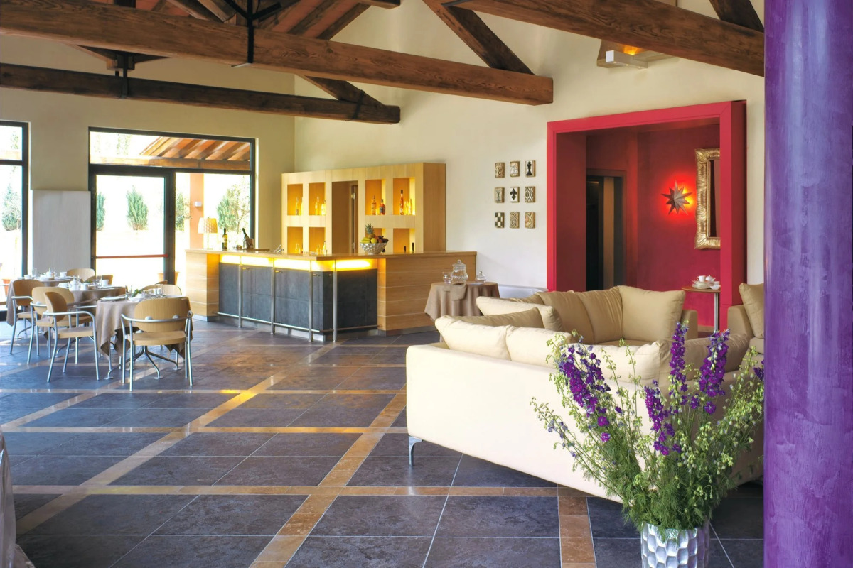 Meridiana Country Hotel