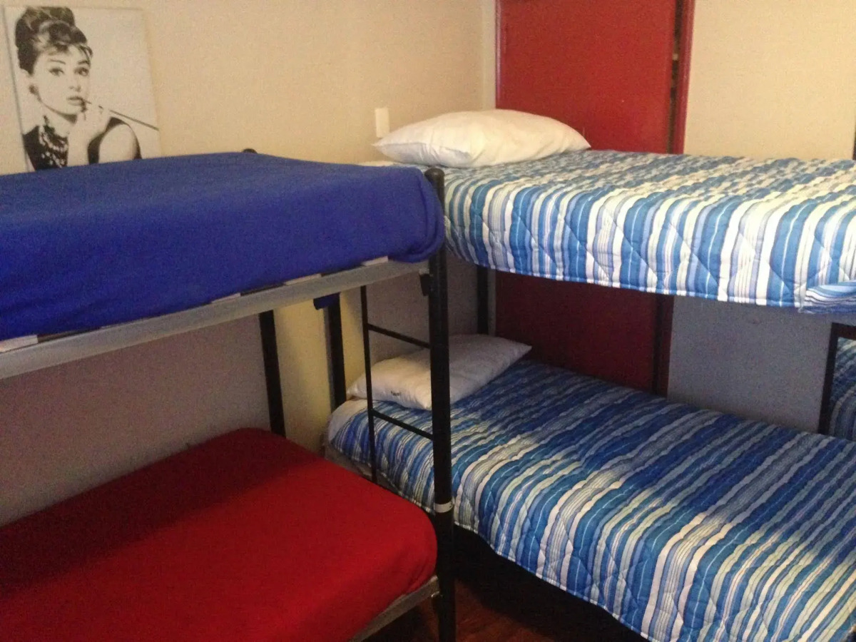 Travellers Place Hostel