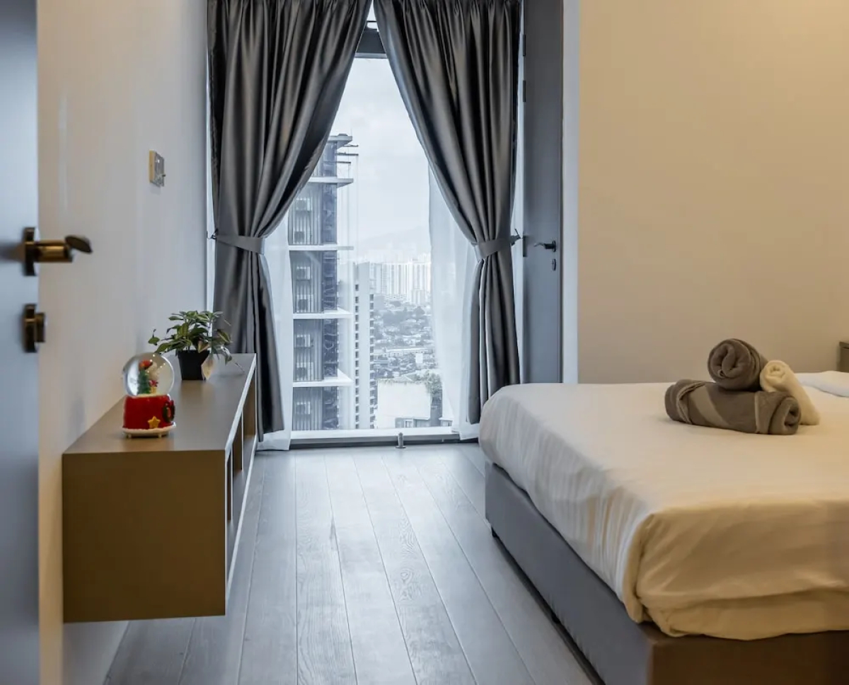 Eaton Residences KL by Plush