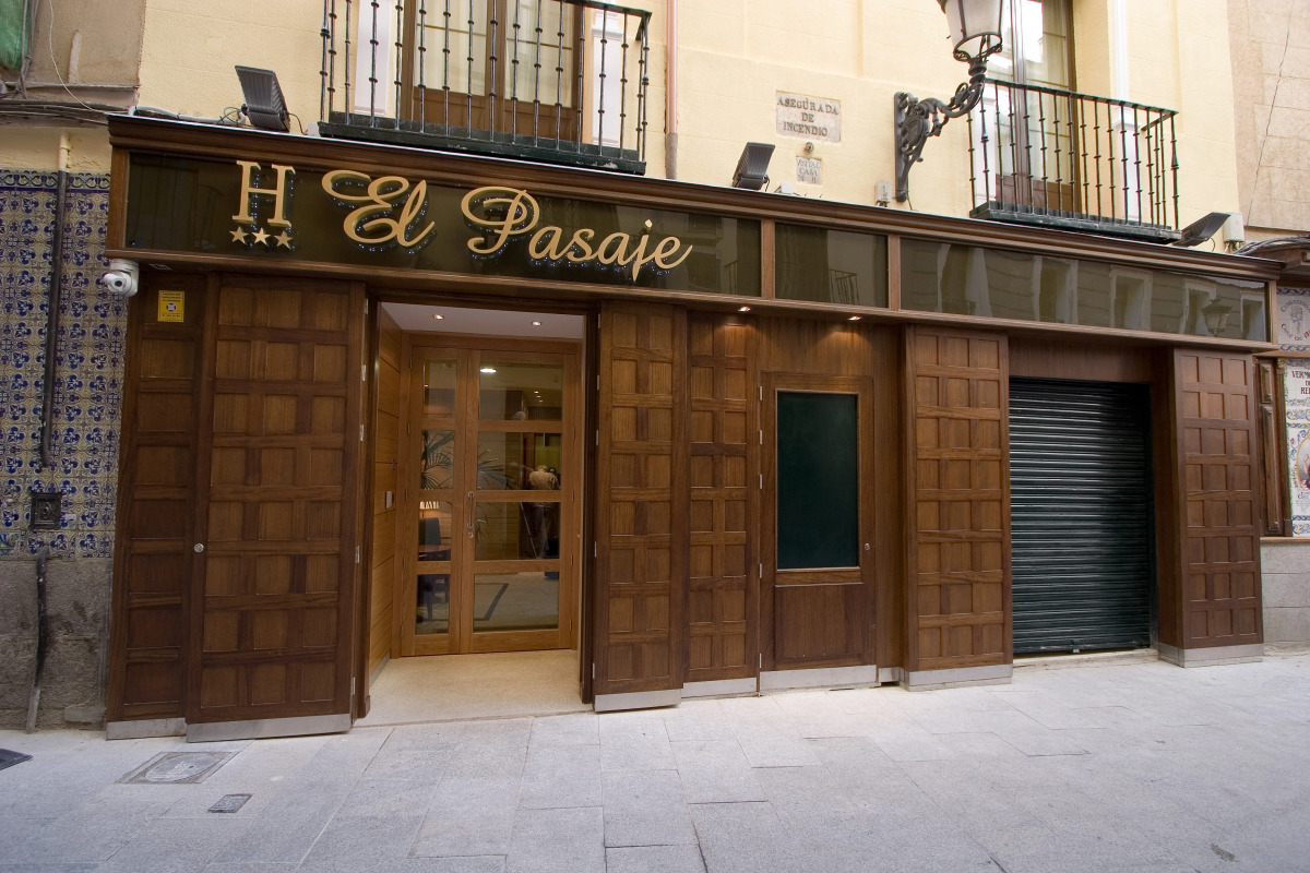 Хостел Windsor Puerta del Sol