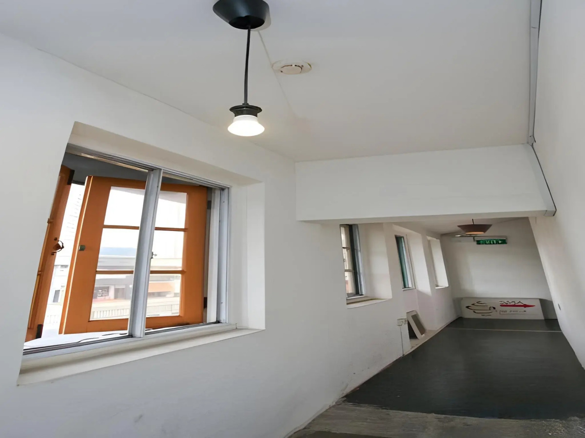 The Hive Singapore Hostel