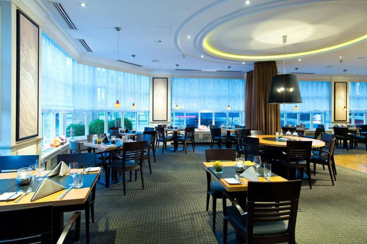 Отель The Q - Quadro City Hotel