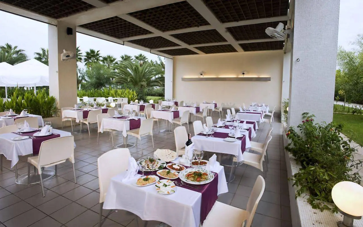 Crystal Centro Resort