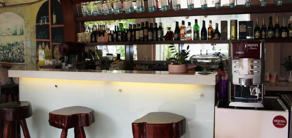 Sai Gon's Book Hotel - The Airport Front