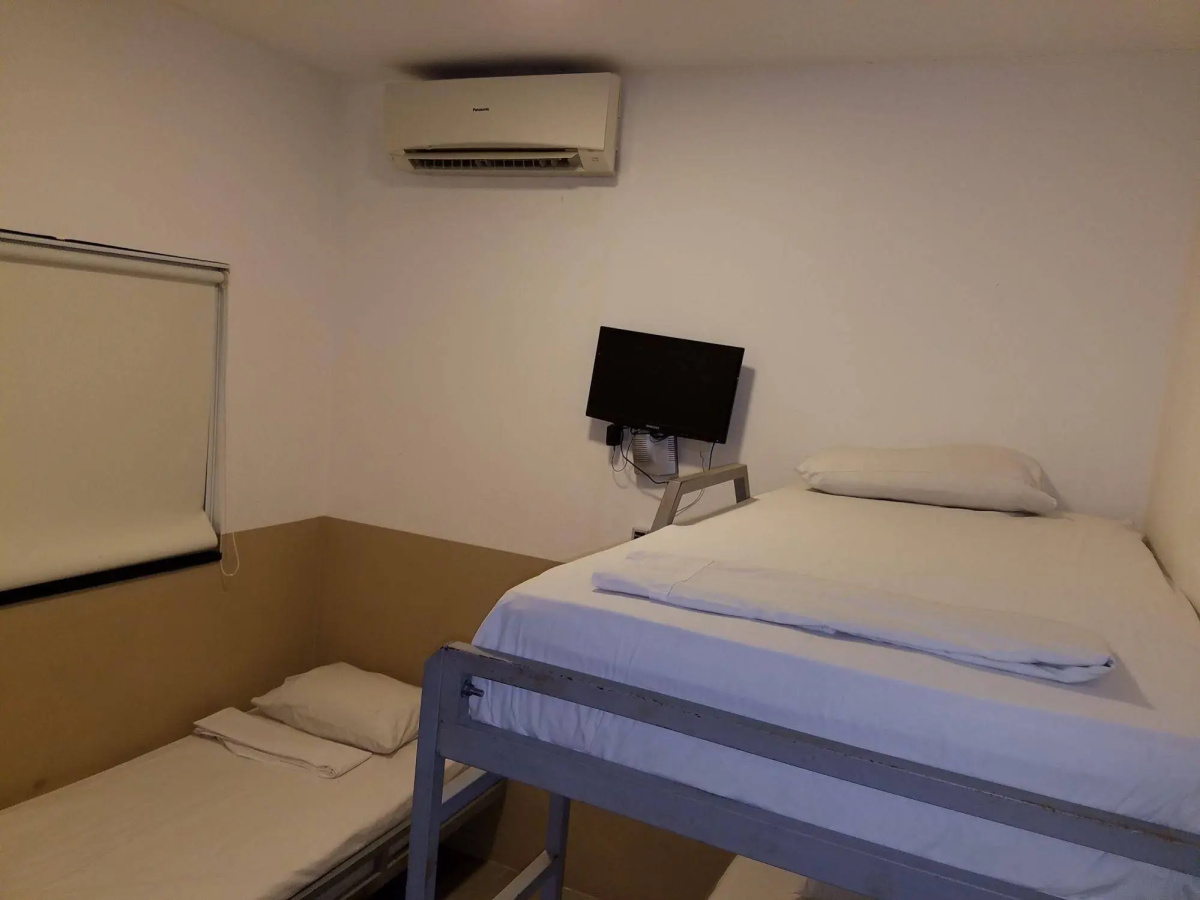 Samba Palace Hostel