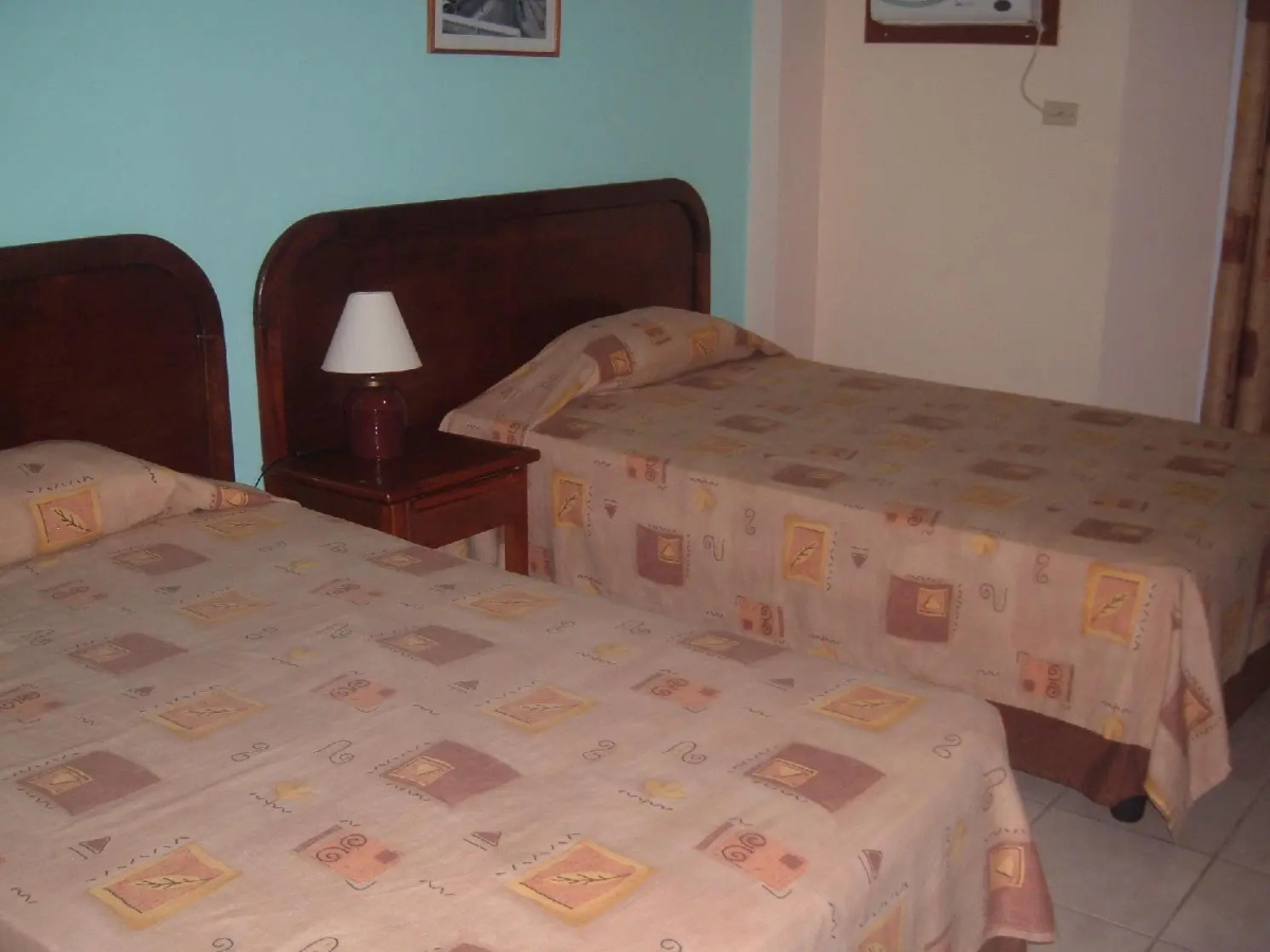 Hotel Paseo Habana