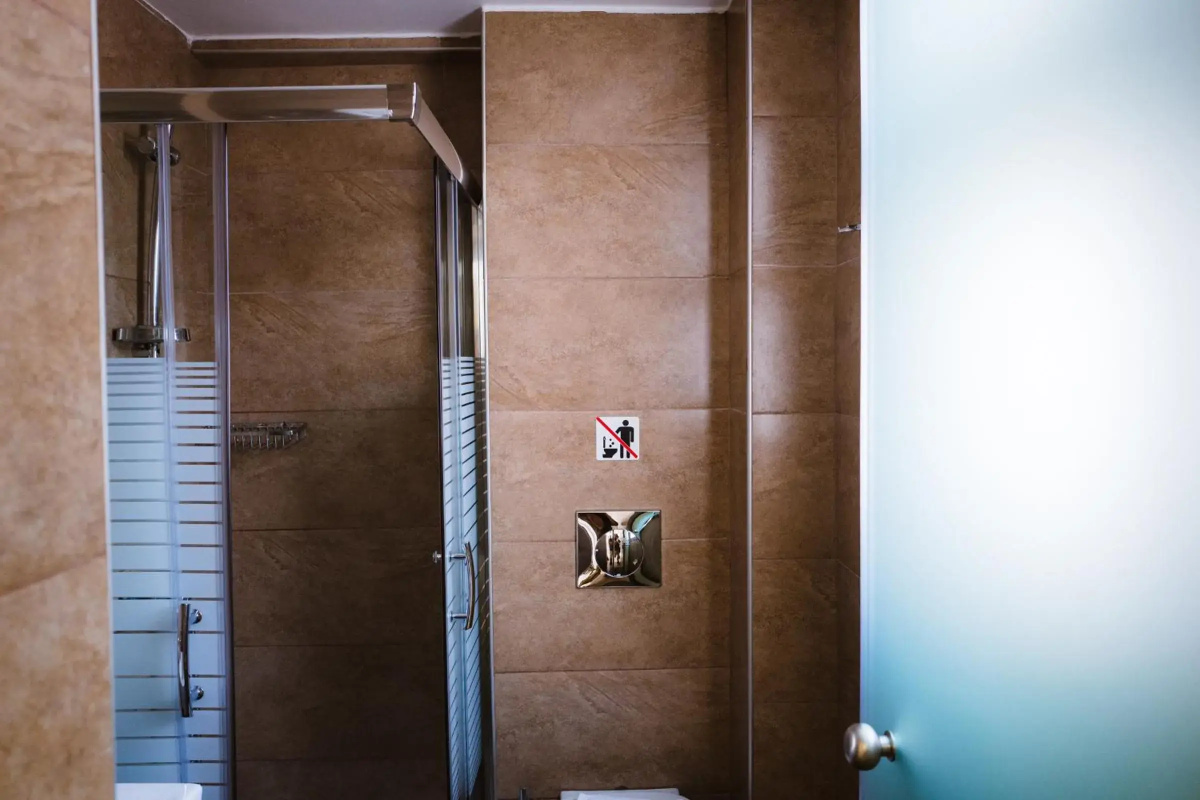Piraeus Port Hotel