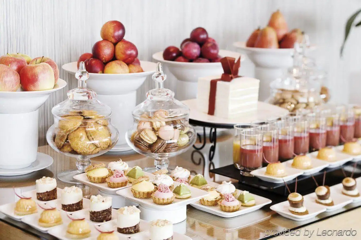 Mövenpick Hotel Amsterdam City Centre