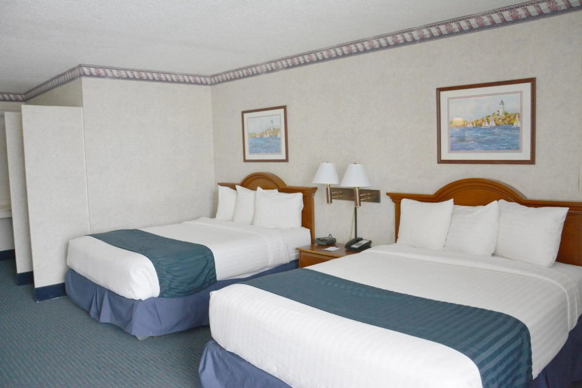 Travelodge by Wyndham Milwaukee